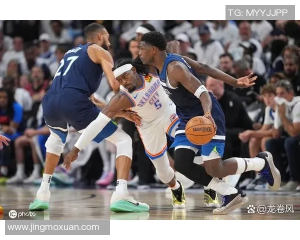 森林狼与国王激战正酣球迷期待精彩对决与精彩瞬间